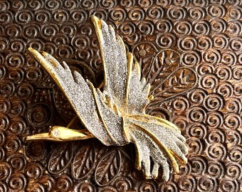 Quack! Duck in Flight - Diamond Dust Duck Brooch - Diamond Dust Bird Pin - Hippie - Festival Wear  - Bird Lover Pin Brooch - Vintage Gift