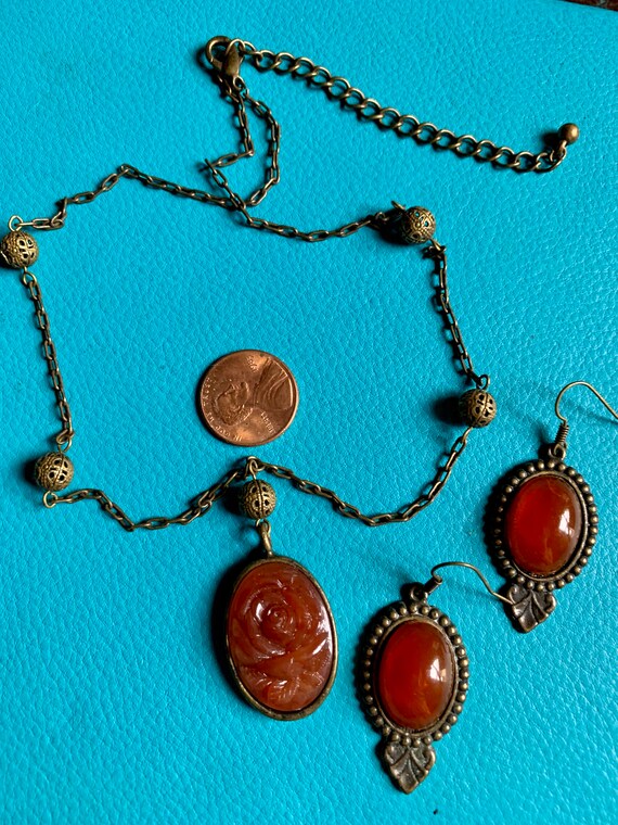 Vintage Victorian Style - Faux Carnelian Floral P… - image 3