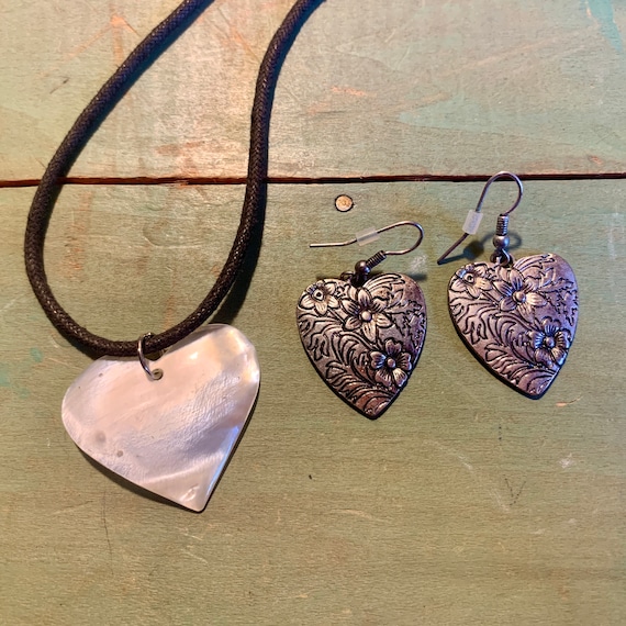 Heart Jewelry Mother of Pearl Heart & Silver Tone… - image 2