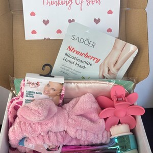 Thinking of You Gift Box – Spa Care Package with Comfort Card – Get Well, Sympathy, or Encouragement Gift for Her, Friend, or Teen
