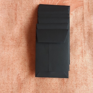 100 enveloppes noires pour pièces de monnaie, Enveloppes faites main, Enveloppes pour pièces de monnaie noires, Enveloppes pour cartes de visite, Enveloppes pour pièces de monnaie, Enveloppes noires - 8 cm x 5,5 cm
