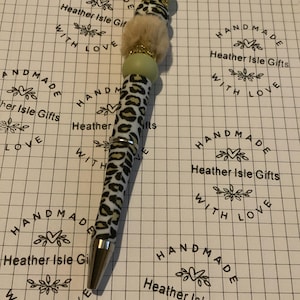 Guépard ! Stylo perlé