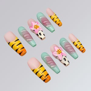 3D Jungle Press on Nails,Tropical Flower Press on Nails,Animal Print Nail Art,Press on Nails,Gift set,Fake Nails,Trendy Nails,Floral Nails
