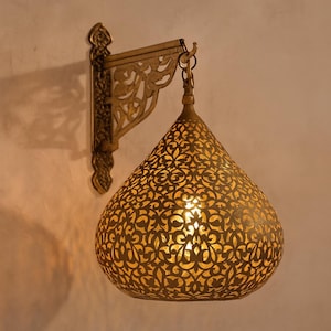 Handmade Engraved Copper Lamp – Moroccan Lantern for Warm & Cozy Ambiance