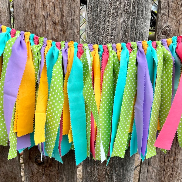 Bright garland, bunting decoration, bright photo prop, rag tie garland, fabric garland, fabric banner, bright banner, polka dot garland