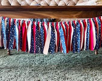 Patriotic, red white and blue garland, July banner, Independence Day garland, rag tied garland, rag garland, summer garland, fabric garland