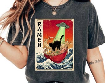 Comfort Colors Vintage Ramen Cat T-Shirt, Retro Kawaii Anime Cat Tee, Japanese Noodle Shirt, Cute Ramen Kitty Graphic, Cat Lover Gift