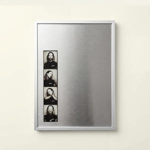 Magnetic Silver Frame with Aluminium Backing – Mount-Free Picture Frame for Photographs