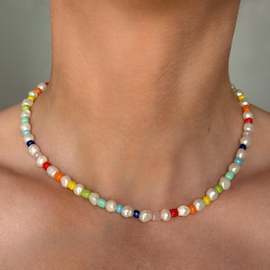 Rainbow Freshwater Pearl Necklace Multicolor Beaded Pearl Choker Skittles Choker Playful Dainty Gift for Her / Colorful Pearl Collar