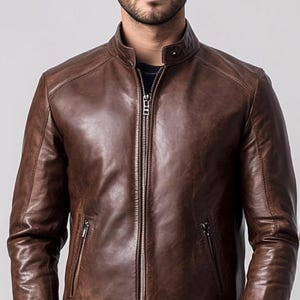 Men&#39;s Handmade Distressed Brown Leather Jacket: Retro Style