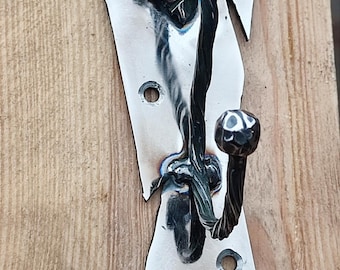Stainless Steel Leaf Wall Hook,Rustic Wall Hook – Forged Stainless Steel & Leaf Design