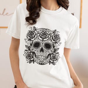 Comfort Colors Sugar Skull Calavera T-Shirt, Gift for Halloween or Day of the Dead, Dia de Los Muertos Women&#39;s Apparel, Skull & Roses Shirt