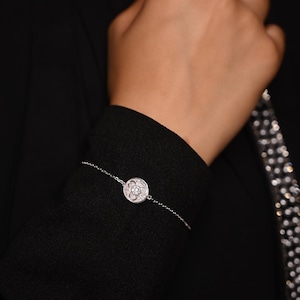 Sterling Silver Round Charm Bracelet, Minimalist Delicate Jewelry