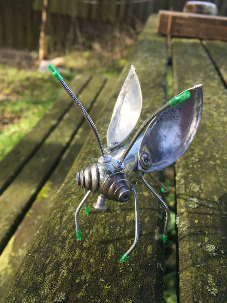 Make a Mini Metal Bug, DIY Craft Kit, Metalwork, Age 10, Learn to Rivet. Recycled Components, Rivets, Full Instructions Included. Green