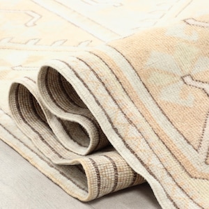 Tappeto naturale 7x9, tappeto beige arancione, tappeto Oushak, grande tappeto turco, tappeto vintage, grande tappeto 7x9, tappeto da soggiorno, tappeto di lana unico