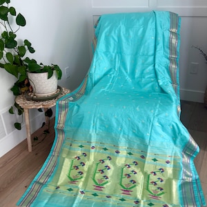 Handloom Pure Silk Paithani Saree: Sea Green Ashawalli Pallu