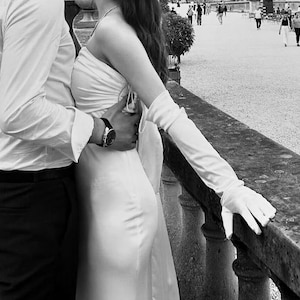 Elegant White Bridal Gloves, Vintage Bridal White Gloves, Full Finger Gloves for Weddings Parties