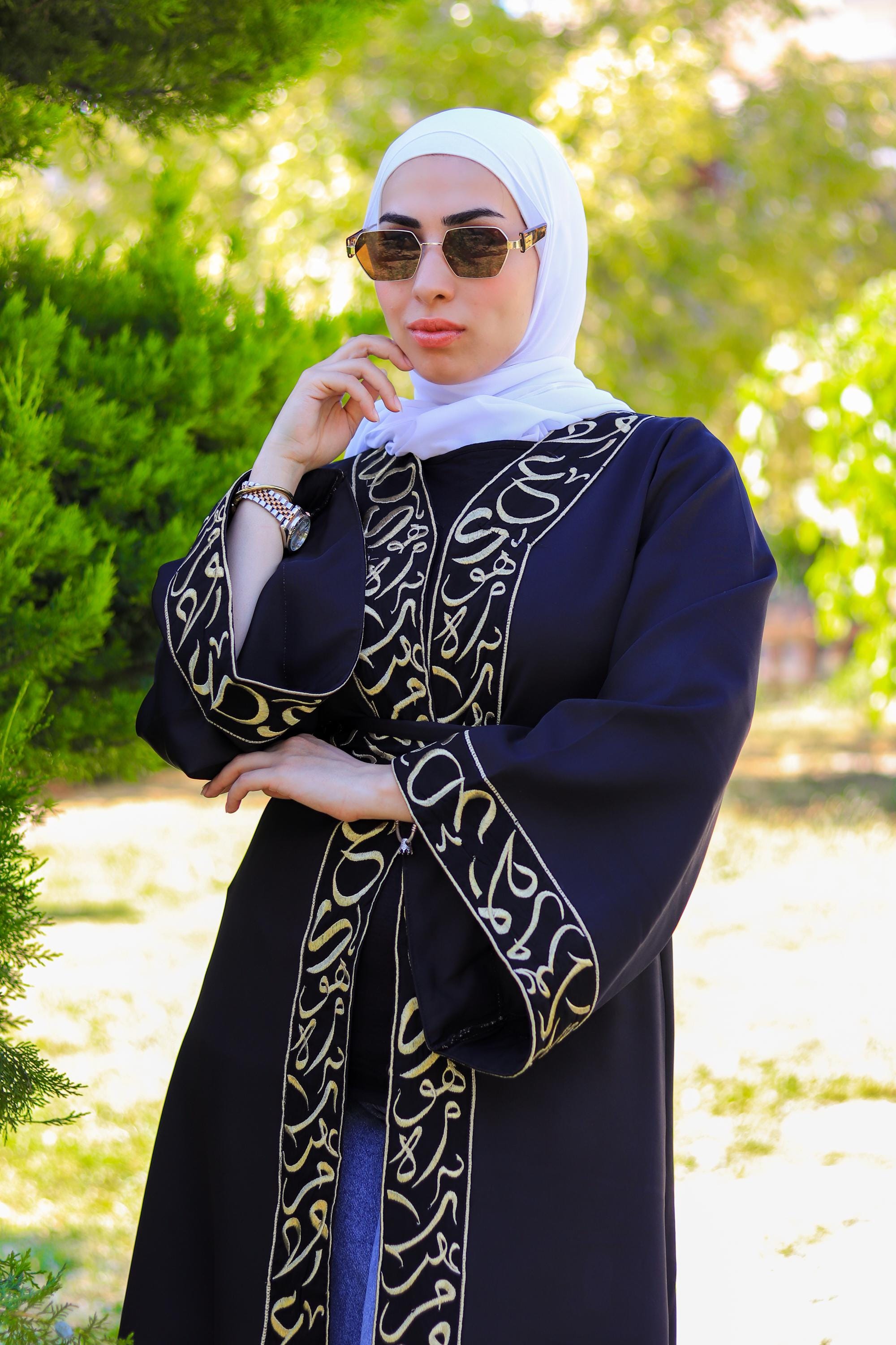 Black and Gold Muslim Dress - Etsy Black and Gold Muslim Dress - Etsy