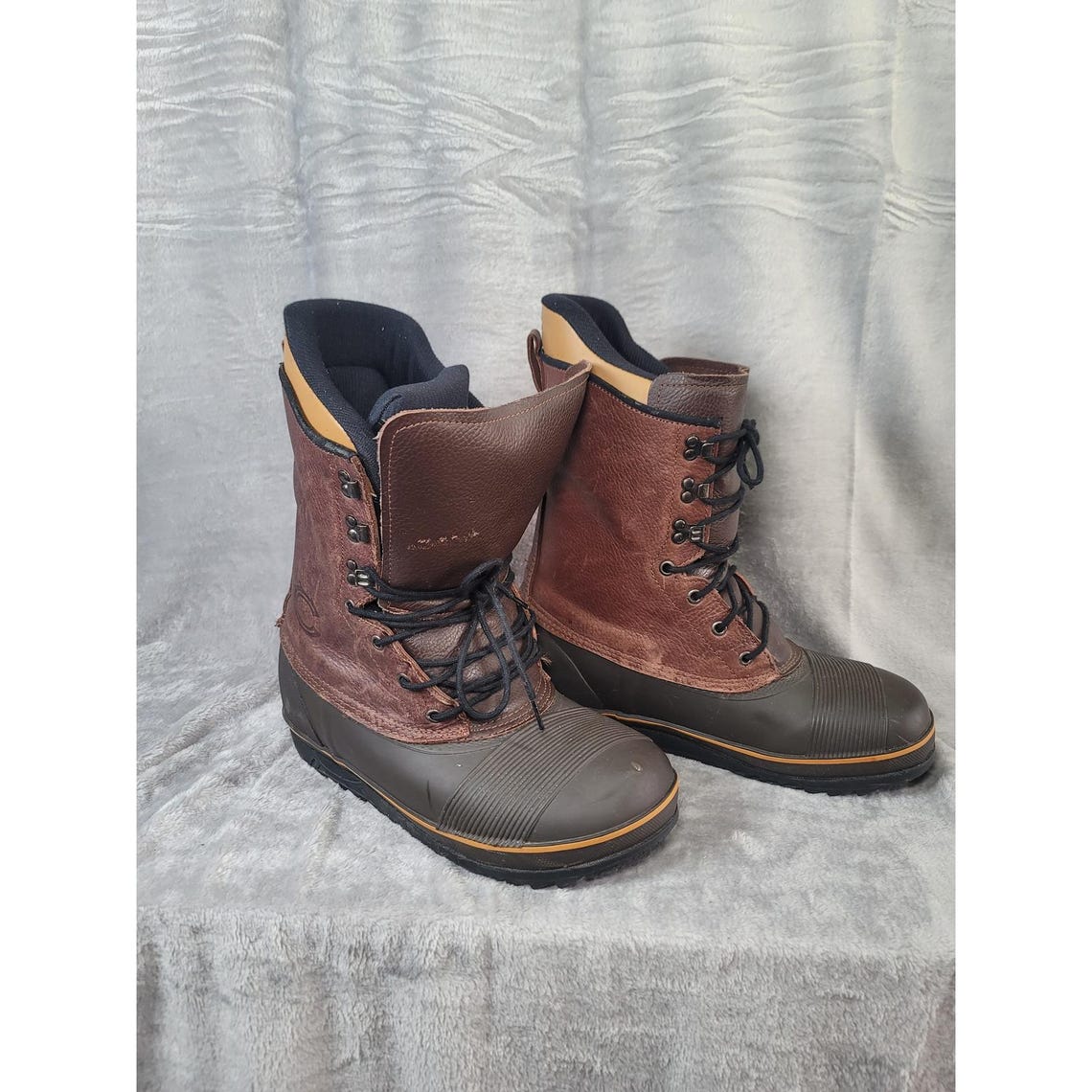 Burton Comp Vintage Snowboard Boots Mens 12 Brown Leather Rubber Duck Boots, foto 2 di 5