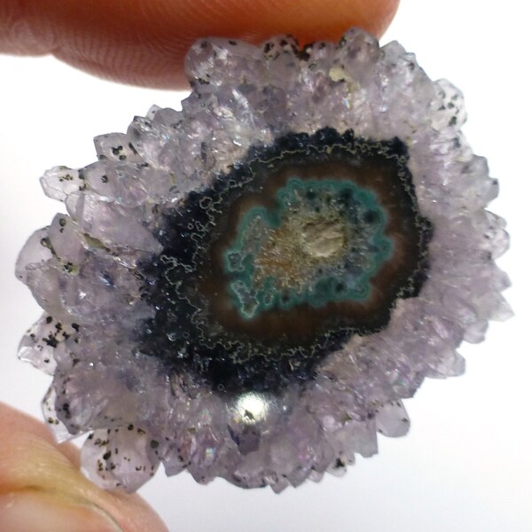 Tranche d'améthyste cabochon en cristal rare grande bague polie Druzy février Pierre de naissance bijoux en pierres précieuses bague unique en son genre rare