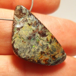 20 Carats Queensland Australia Boulder Opal Focal Bead or Cabochon One of a Kind Rare Green Veining Pin fire Play of Color Hematite