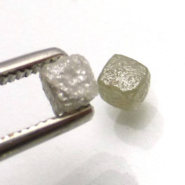 0.61 Carats Rough Raw Diamond Loose Gemstones White Pair Set Two Sparkling Natural Uncut 3mm Cubes Perfect for Earrings Can use in PMC