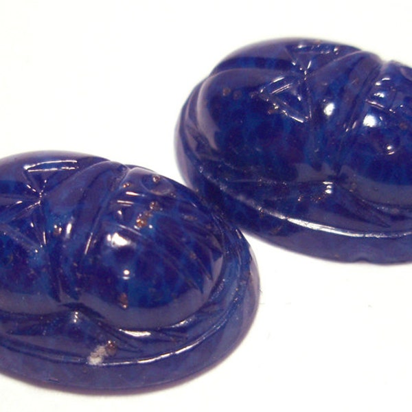 Cabochon scarabée paire - deux - verre parfait pour boucles d'oreilles scarabée bleu cobalt vintage des années 1970 cabochons de créateur bijoux boucle d'oreille bague mode