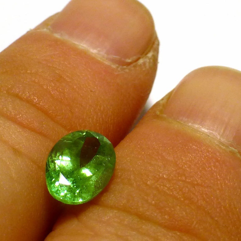 Tsavorite Loose Gemstone Hand Faceted 7.5mm X 5.5mm Etsy