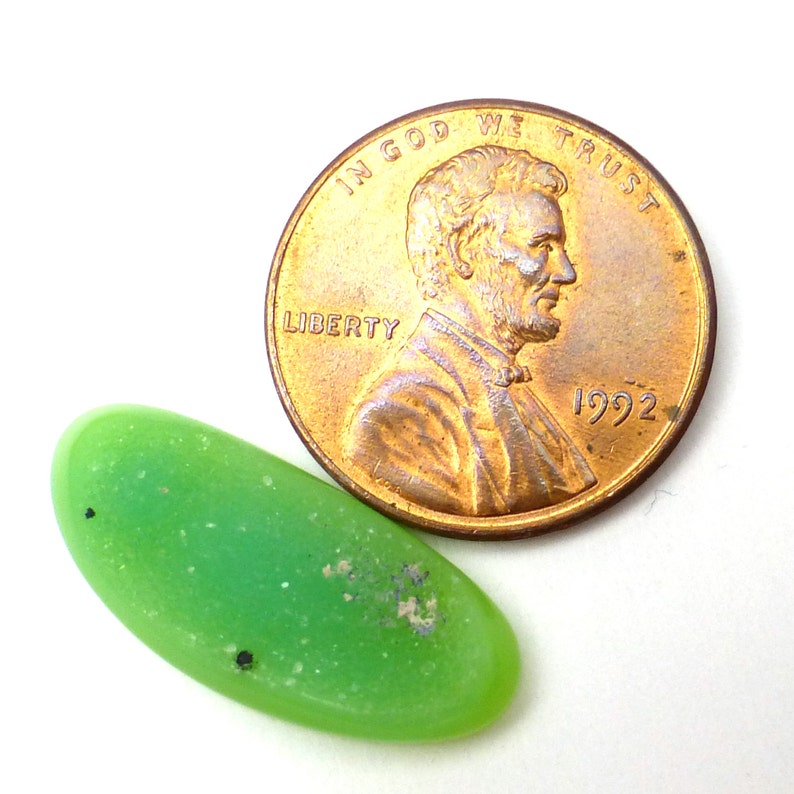 Green Quartz Druzy Cabochon Granny Smith Apple One of a Kind Dyed Acid Handmade Perfect for a ring or pendant
