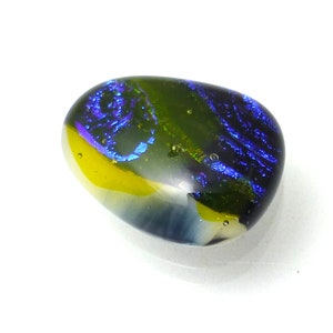 18.345 Carats Dichroic Glass Cabochon Handmade One of a Kind Handmade Lisajoy Sachs Design To Use in Designer Jewelry Necklace Pendant Ring