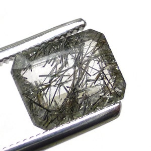 1.6 Karat Rutilquarz 8mm x 6mm 8x6 6x8 Edelstein Smaragdschliff kalibriert Verlobungsring Stein Schwarz Strang Rutil klarer Kristall EINS