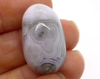 29.25 Carats Laguna Agate Cabochon Designer Neutral White Grey Black Natural Hand cut Handmade Lapidary Lisajoy Sachs Rare One of a Kind