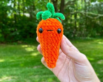 Carrot Plushie - Handmade Crocheted Item
