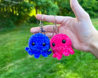 Miniature Octopus Crocheted Plushie - With or Without Keychain