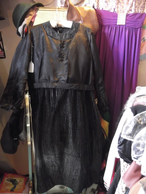 1920 Black Satin & Velvet Dress, sz Lrg