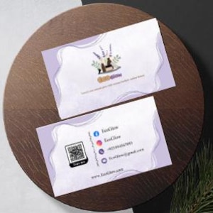 Modèle de carte de visite 2025, Carte de visite, petite carte de visite, Design de carte de visite avec code QR, Cartes de visite modifiables, Carte de visite florale