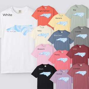 Camiseta del estado de Tar Heel: Camiseta unisex con orgullo de Carolina del Norte, teñida en prenda, con colores cómodos imagen 4