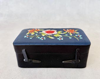 Vintage Embroidered Floral Satin Jewelry Box, Black Velvet Travel Case with Mirror | Mid-Century