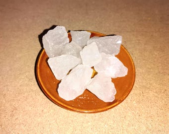 Alumbre in pietra di allume naturale marocchino per la cura della pelle e del corpo - حجر الشبة