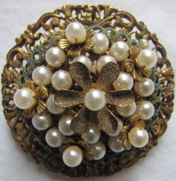 Vintage Miriam Haskell 1940/1950's Brooch