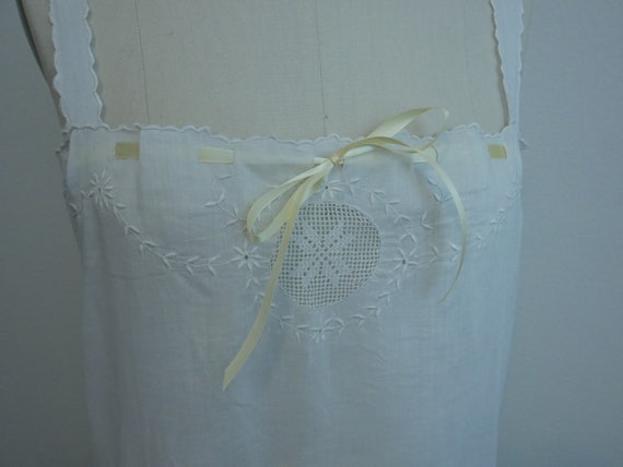 Vintage 1920s white cotton slip