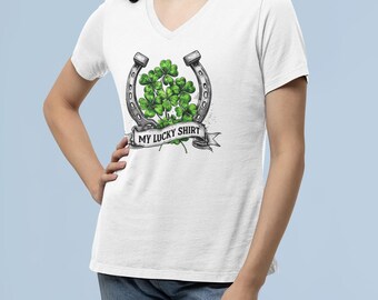 ラッキークローバー VネックTシャツ：セントパトリックスデー ユニセックスシャツ
