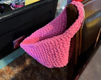 Hanging Baskets, crochet basket, basket, decorative basket, Hanging Wall Basket
