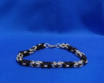 Pulsera de cadena bizantina: patrón Yin-Yang