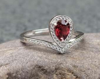 Anillo de plata con granate y gotas de lluvia, ajustable, delicado anillo en forma de lágrima, joyería Woodland