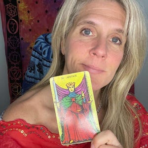 EINE FRAGE* 10-MINUtiges VIDEO Medium-Lesung, Medium-Vorhersage, Tarot-Lesung, Seelische Führung, Orakel-Lesung, innerhalb von 24 Stunden am selben Tag