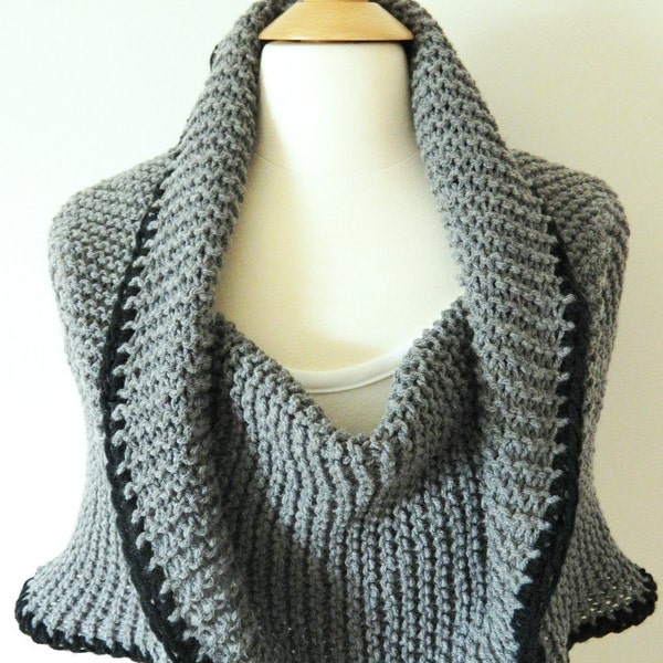 Cowl Neckwarmer Shoulder warmer - Soft Cowl in Grey with Black Border