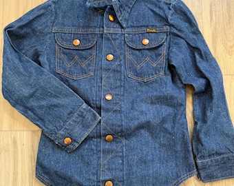 Camisa vaquera vintage Wrangler con botones a presión. Talla 8