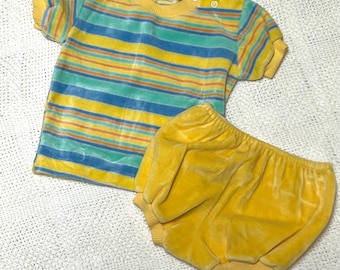 Vintage Healthtex Two Piece Shirt and Diaper Cover. Soft Velour Fabric Size 24 Months. For Boys or Girls.