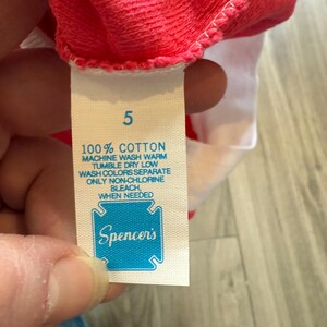 Różowy top z frotte, wiązany na ramionach. Top typu halter. Nowy z metkami. Oznaczony na 4-5 lat. Stan doskonały. zdjęcie 5
